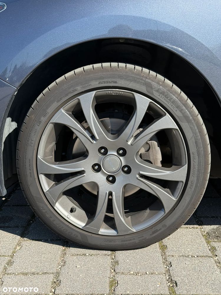 Subaru Impreza 2.0i Exclusive (EyeSight) Lineartronic - 17