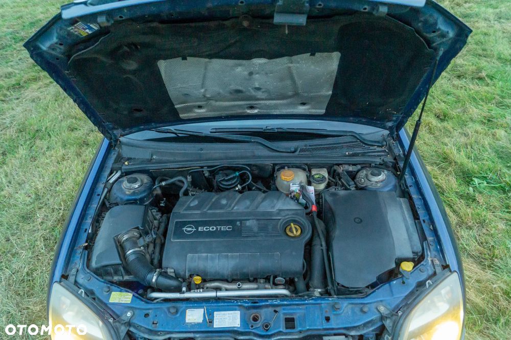 Opel Vectra 1.9 CDTI Sport / GTS - 32