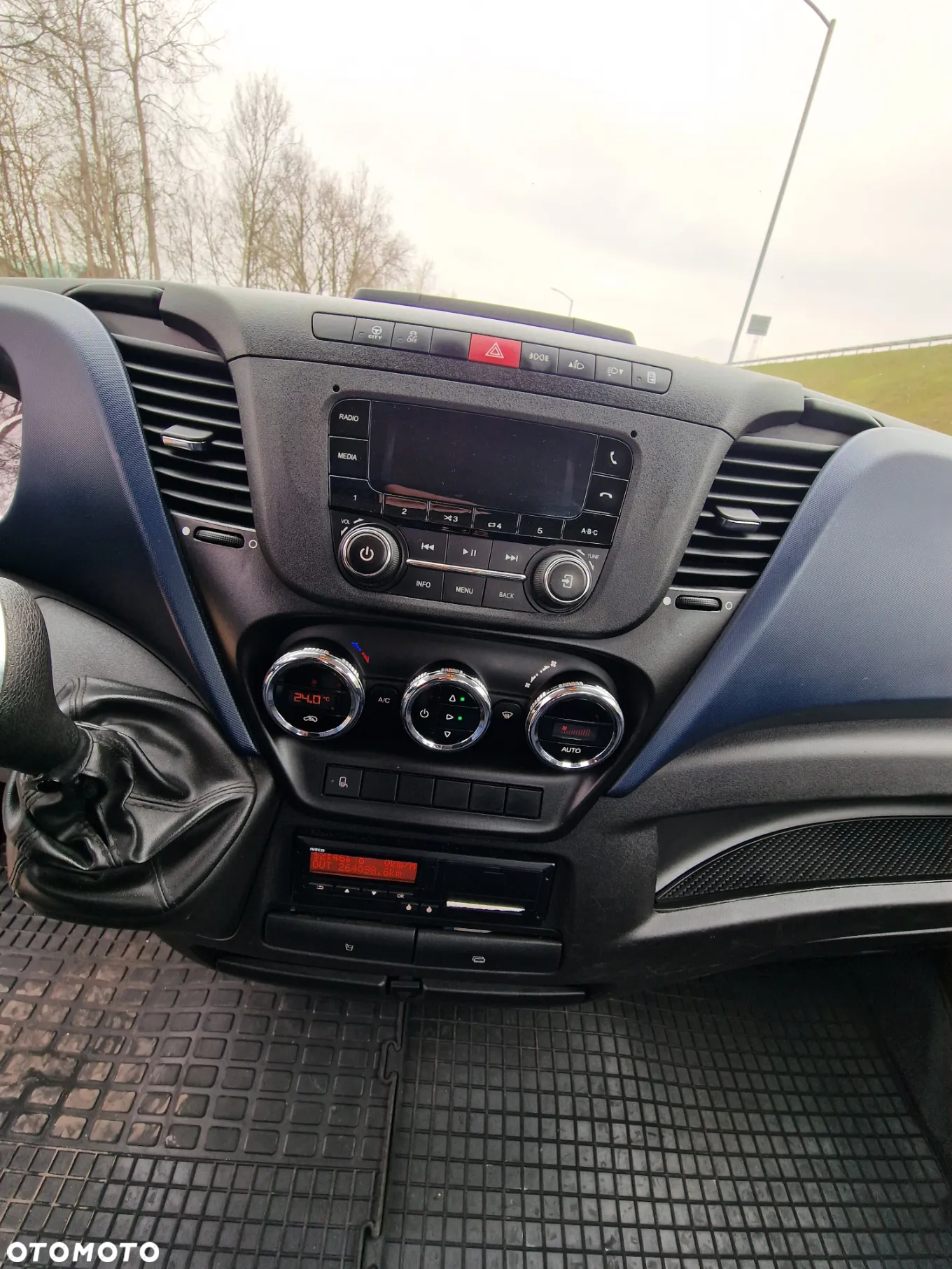 Iveco DAILY - 7
