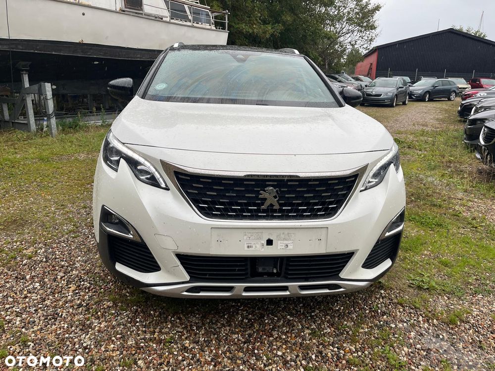 Peugeot 3008 1.6 PureTech HYbrid4 GT Line S&S EAT8 - 9