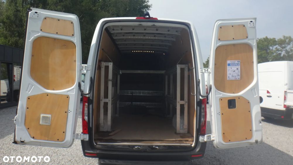 Mercedes-Benz SPRINTER - 7