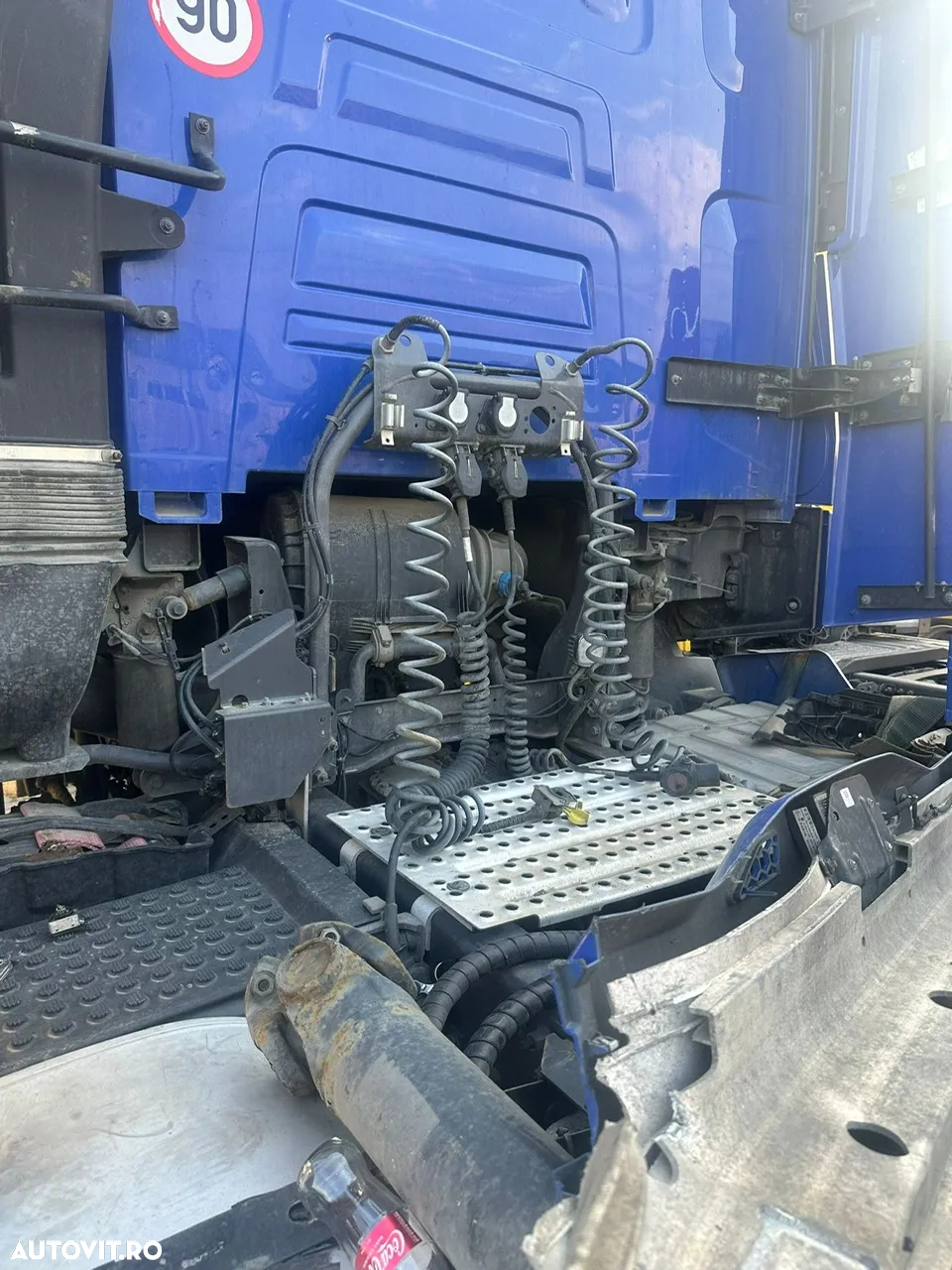 Renault Piese din DEZMEMBRARI Euro 6 T380 T430 T440 T460 T480 T 520 - 5