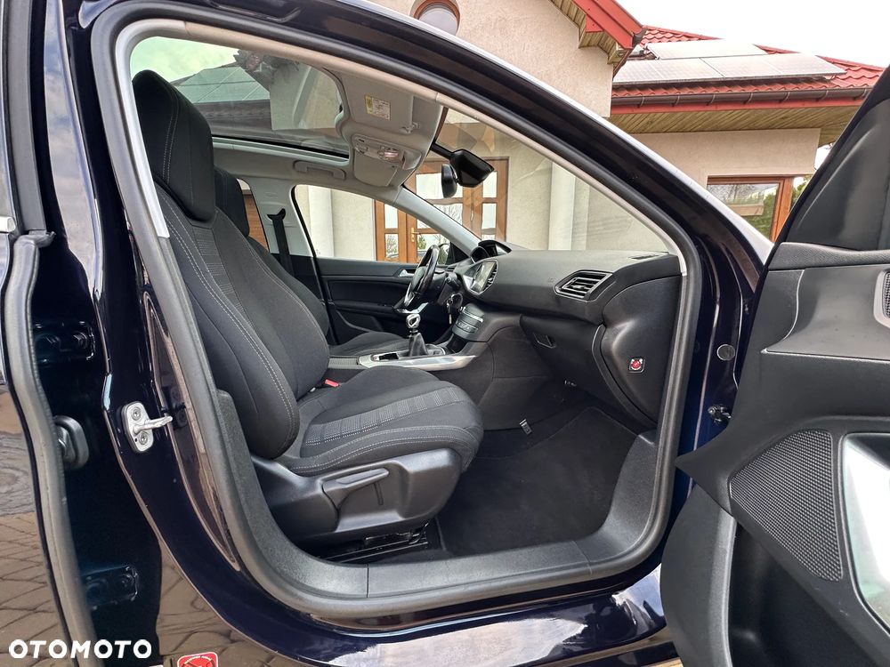 Peugeot 308 BlueHDi 120 Stop & Start Allure - 26