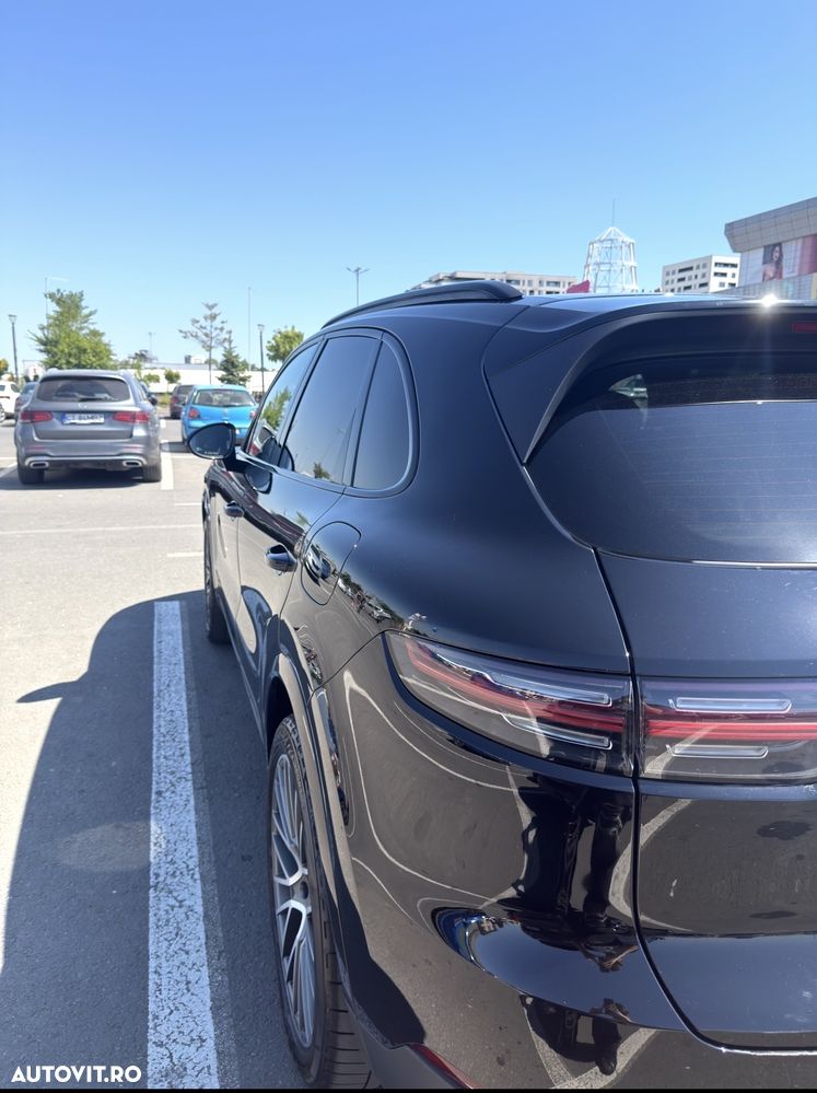Porsche Cayenne Standard - 6