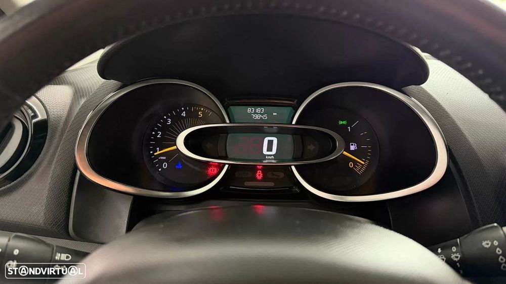 Renault Clio 1.5 dCi Limited - 18