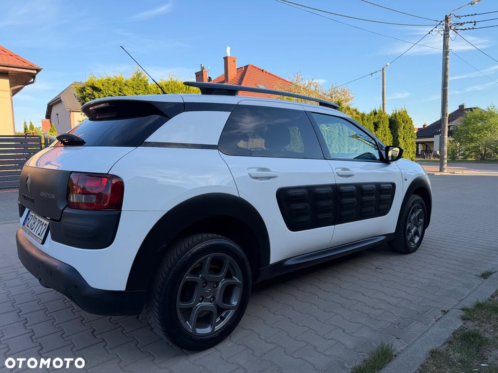 Citroën C4 Cactus - 15