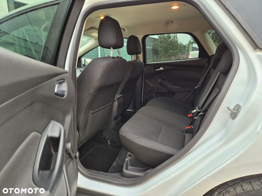 Ford Focus 2.0 EcoBlue Titanium Business - 18