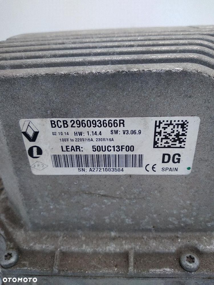 STEROWNIK MODUŁ FALOWNIK ŁADOWARKA RENAULT KANGOO II  Z.E FLUENCE 296093666R - 5