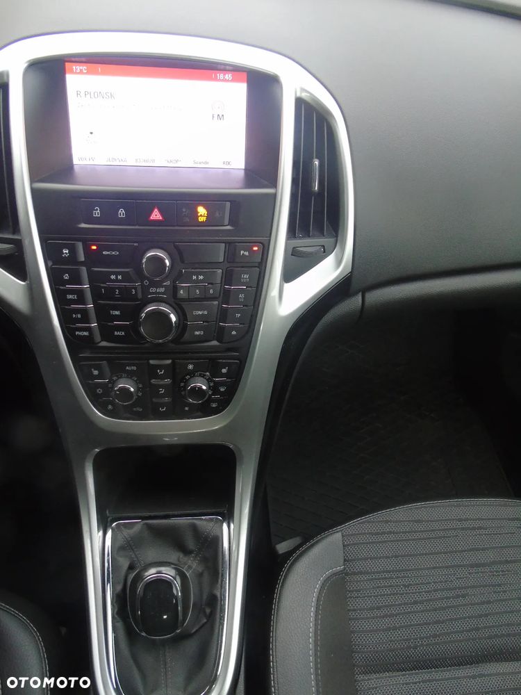 Opel Astra IV 1.6 CDTI Cosmo - 9