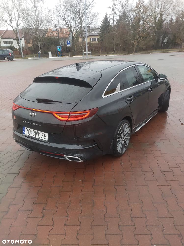 Kia ProCeed - 5