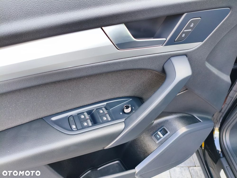 Audi Q5 40 TFSI quattro S tronic - 27