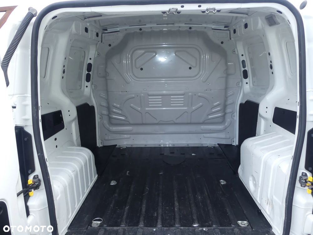 Fiat Fiorino 1.4 Lounge - 7