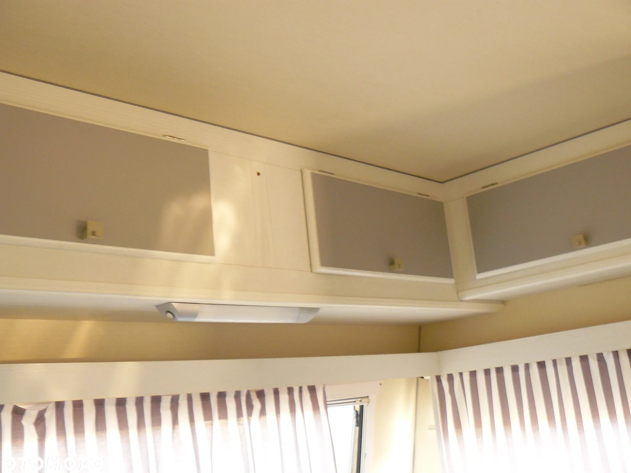 Avento Royal 445 E - 17