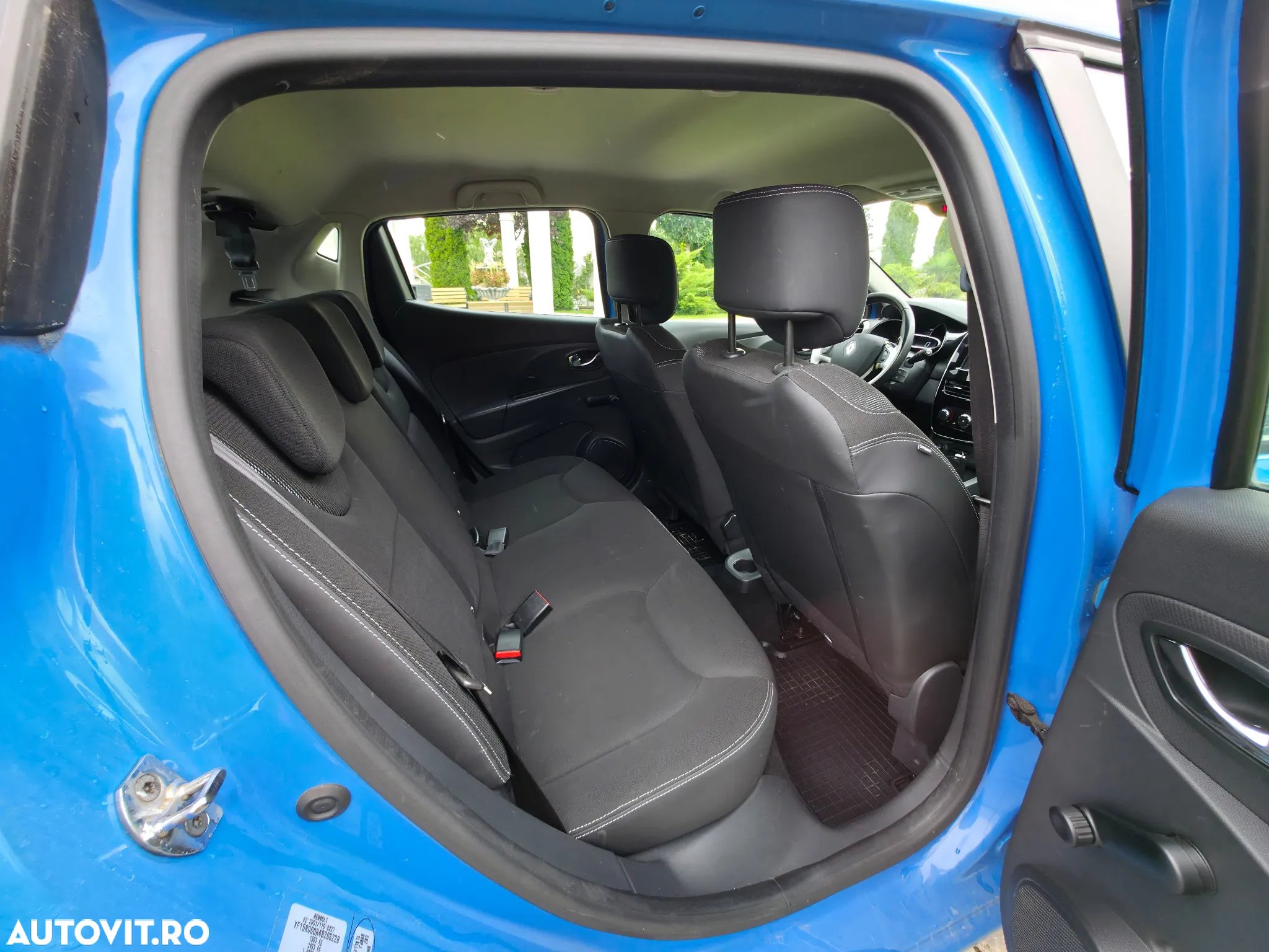 Renault Clio 1.2 16V 75 LIMITED - 12