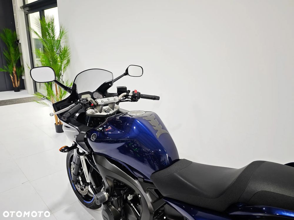 Yamaha FZ - 14