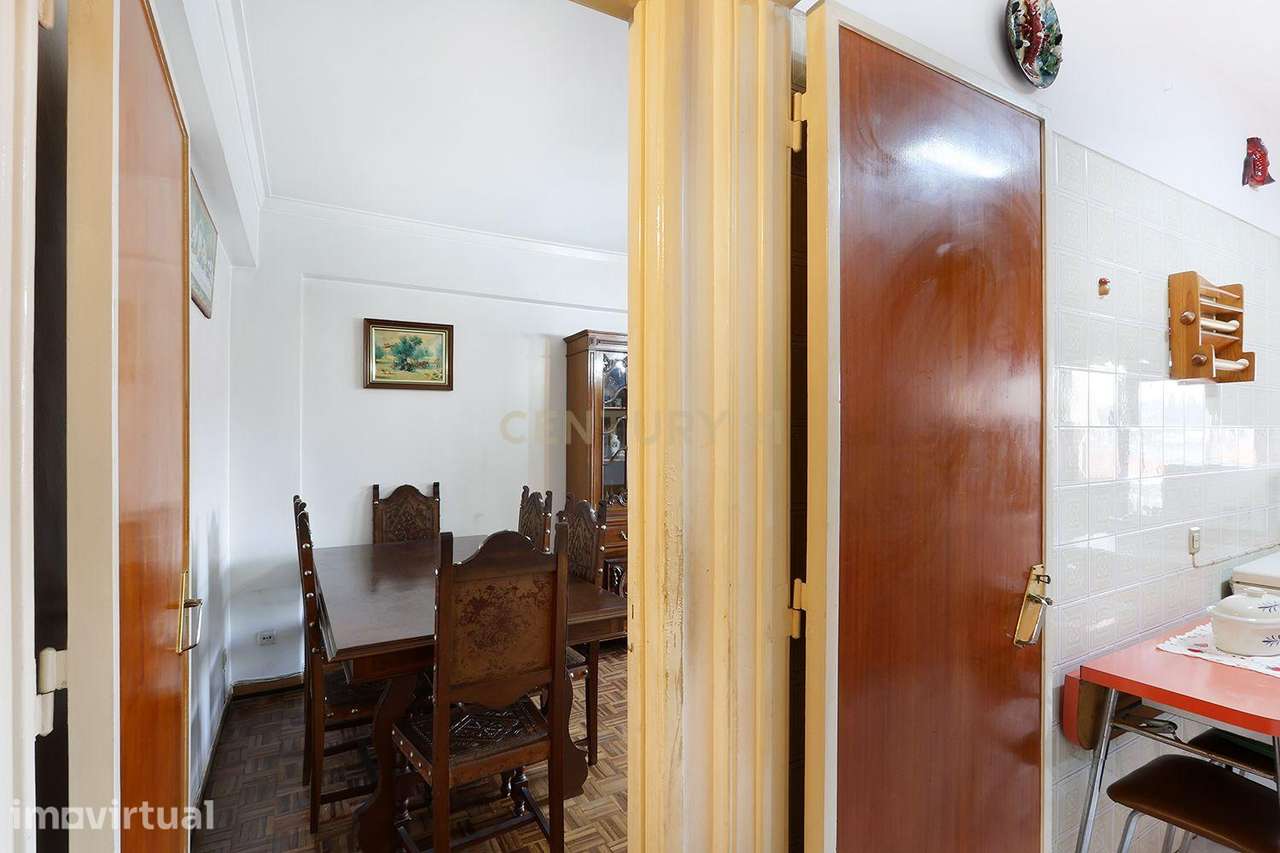 Apartamento T3 em Odivelas com elevador, a 100 mts do Metro. - Grande imagem: 5/23