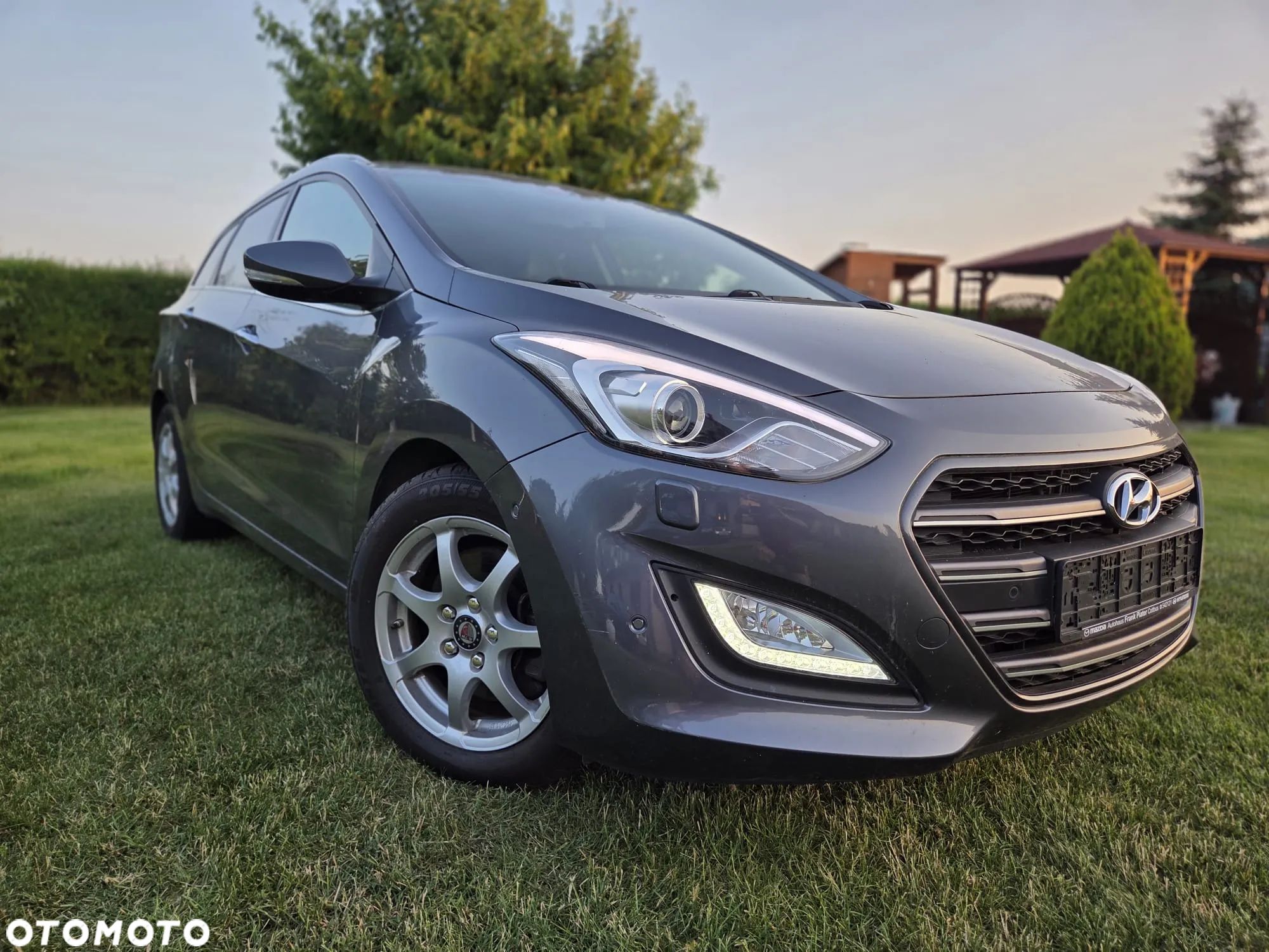 Hyundai i30 blue Kombi 1.6 CRDi DCT Premium - 1