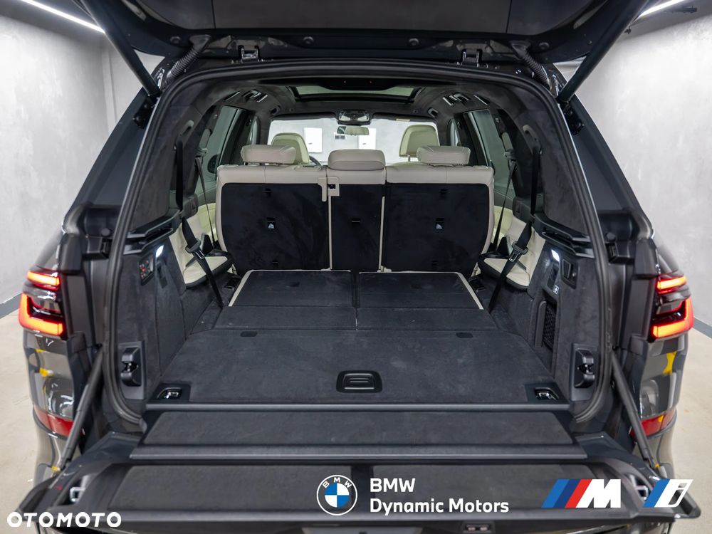 BMW X7 xDrive40d - 16