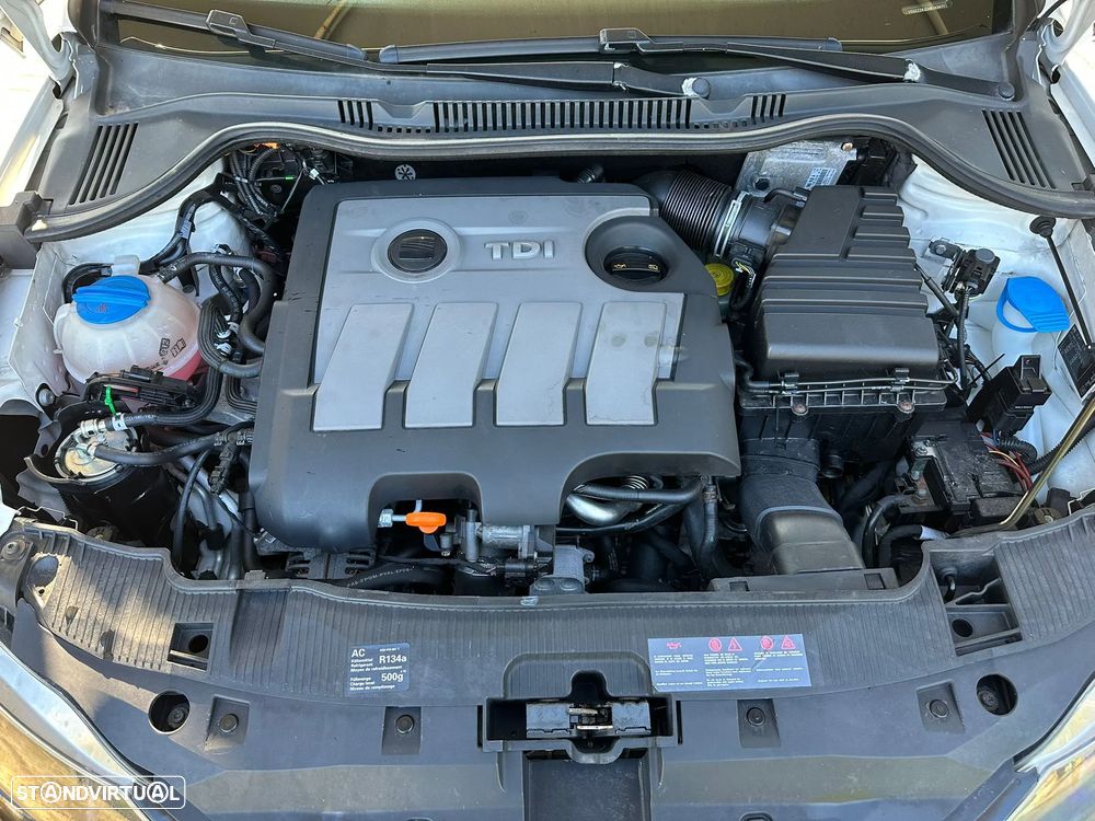 SEAT Ibiza SC 2.0 TDi FR BocaNegra - 11