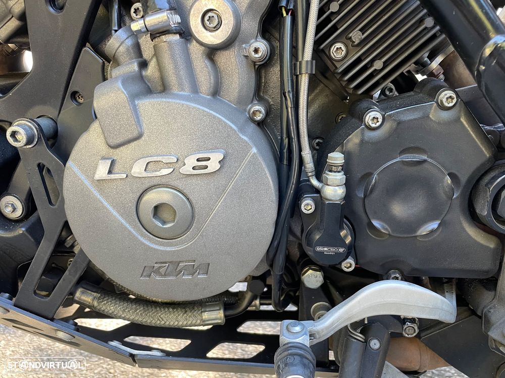 KTM 990 SMT ABS - 11