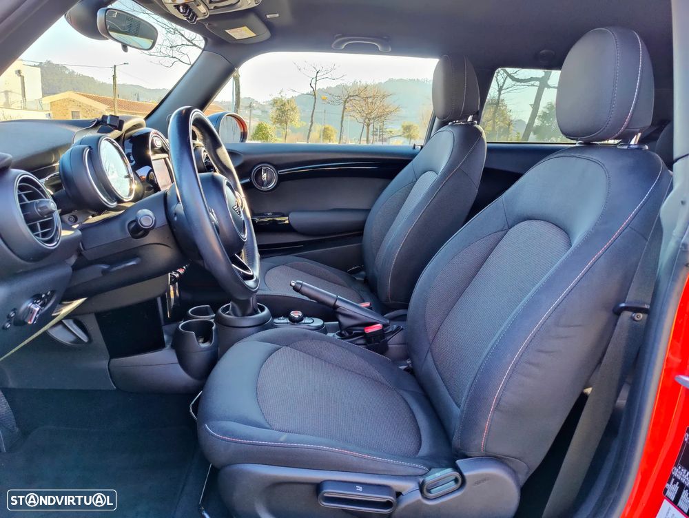 MINI 3 Portas Cooper D - 10