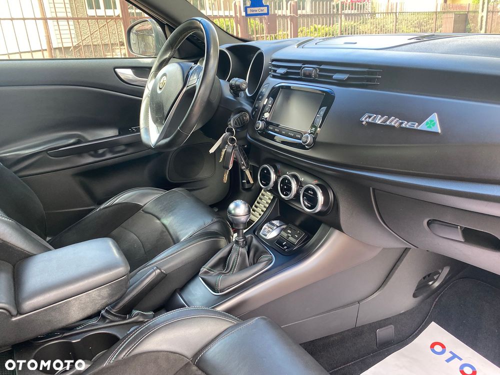 Alfa Romeo Giulietta 2.0 JTDM 16V Business - 6