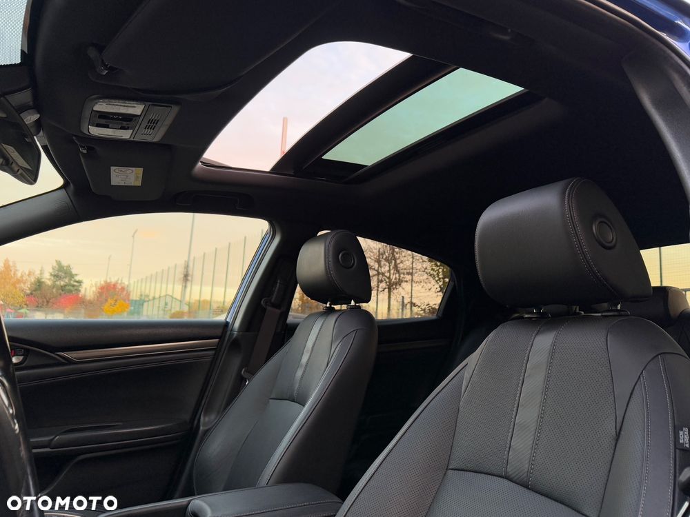 Honda Civic 1.5 i-VTEC Turbo CVT Prestige - 12