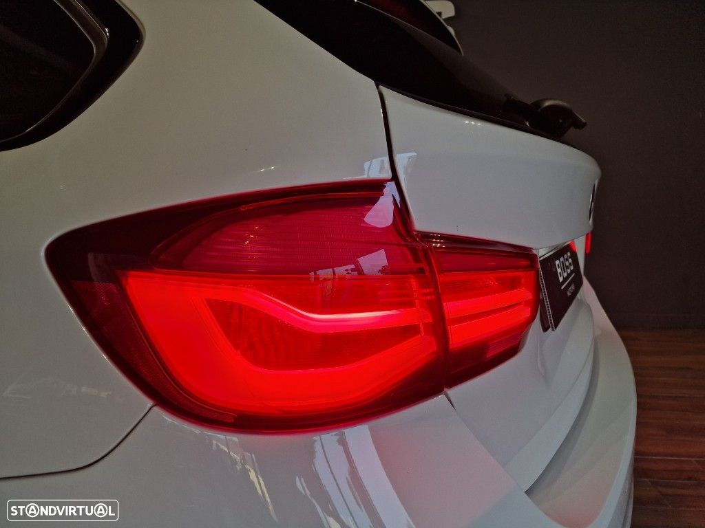BMW 318 i Touring Pack M Auto - 14