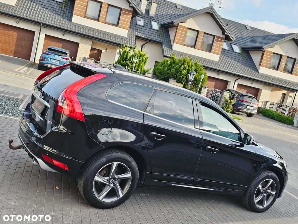 Volvo XC 60 D3 Drive-E R-Design Momentum - 23