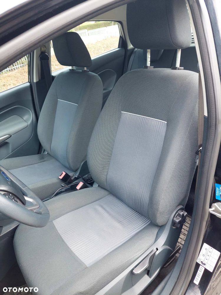 Ford Fiesta 1.25 Viva - 24