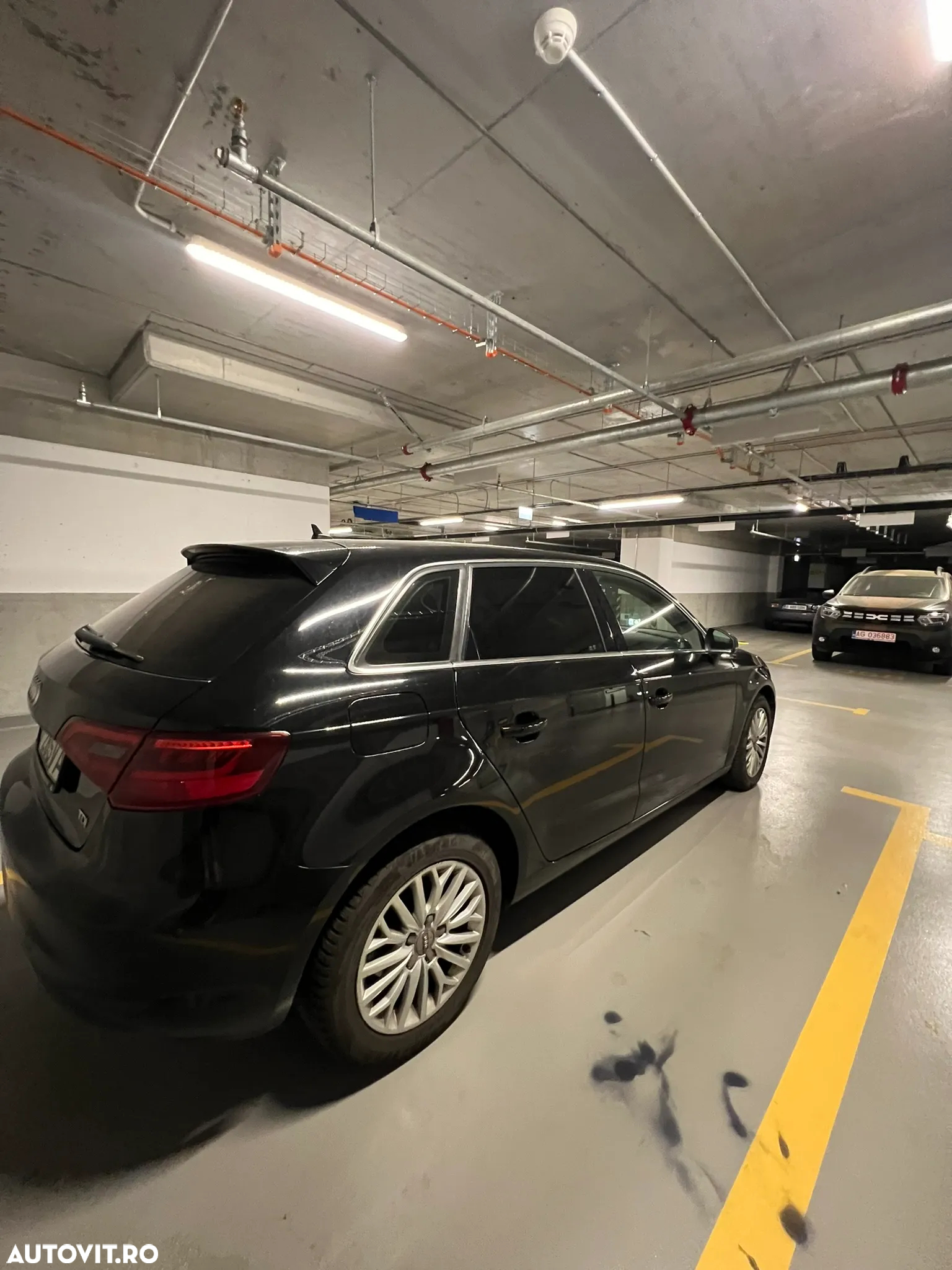 Audi A3 Sportback 1.6 TDI Stronic Ambition - 6