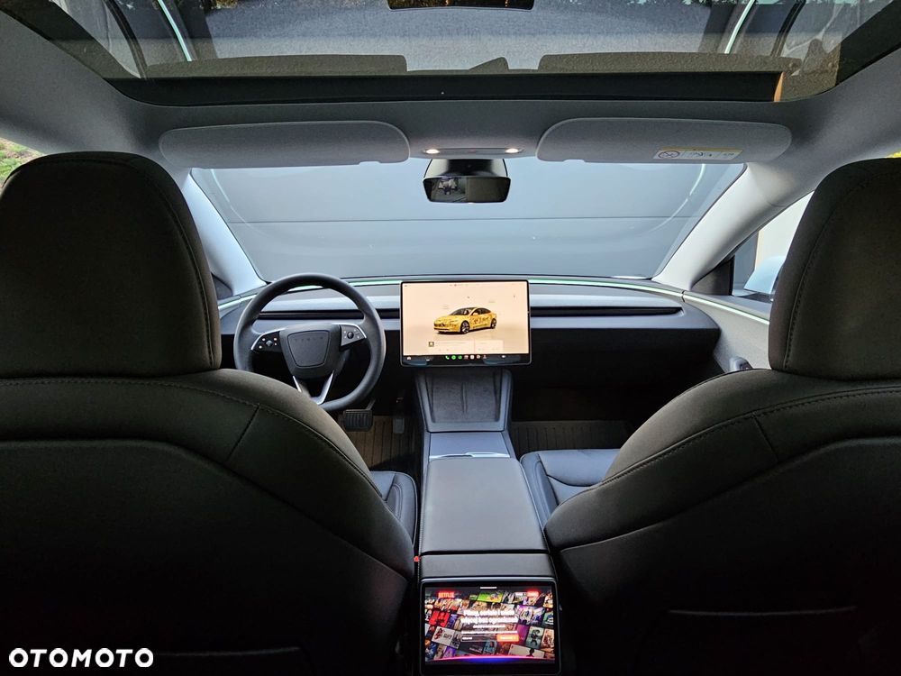 Tesla Model 3 - 20