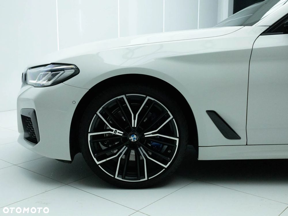 BMW Seria 5 530i xDrive M Sport sport - 6