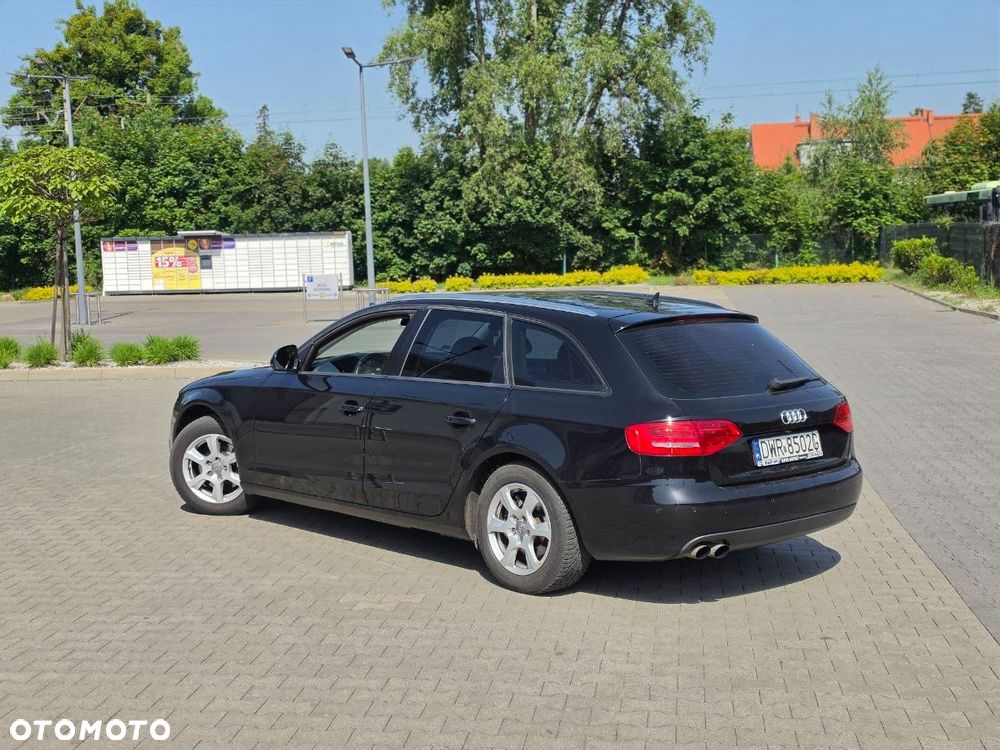 Audi A4 Avant - 6