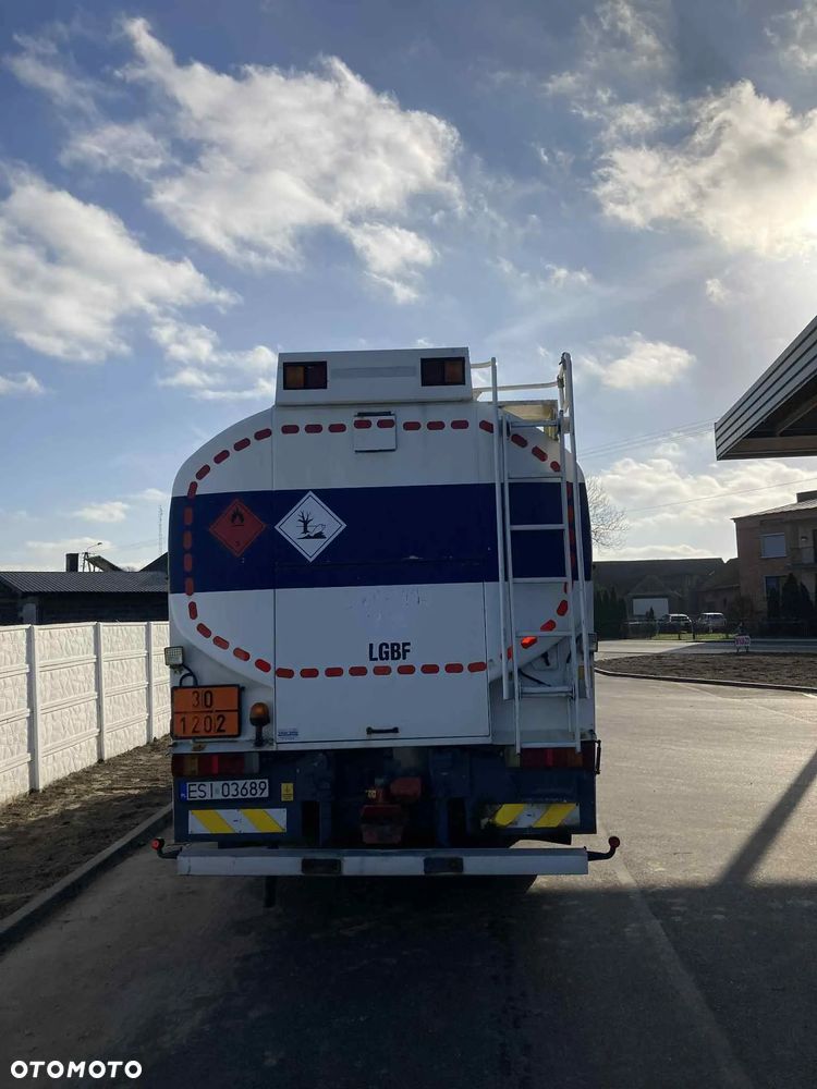 Scania R 124 GB6X2 - 10