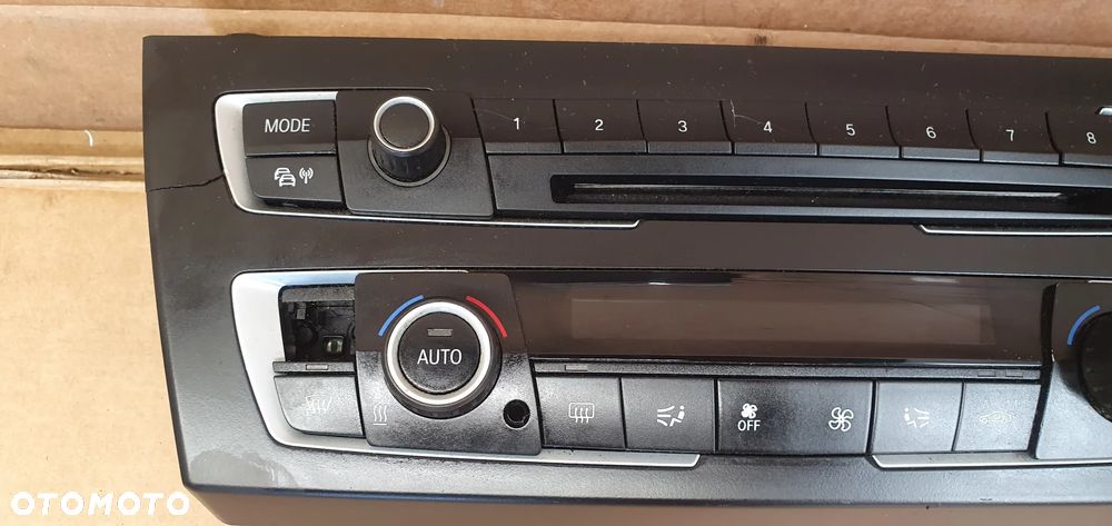 Panel radia nawiewu powietrza klimatyzacji BMW F20 9207197 - 6