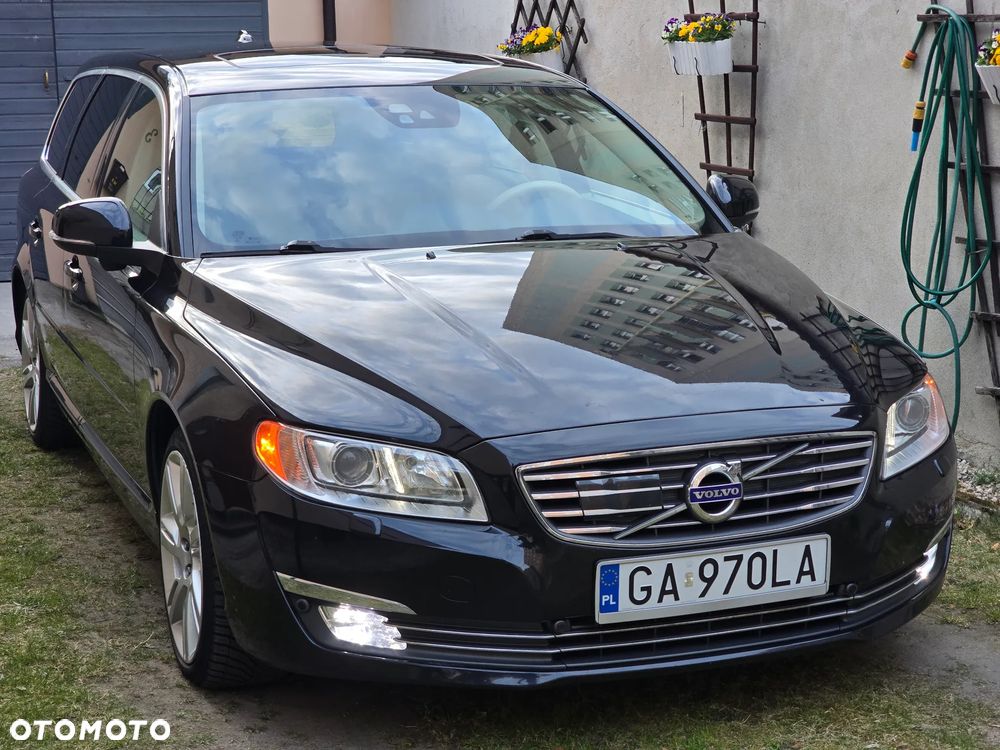 Volvo V70 D2 Summum - 23