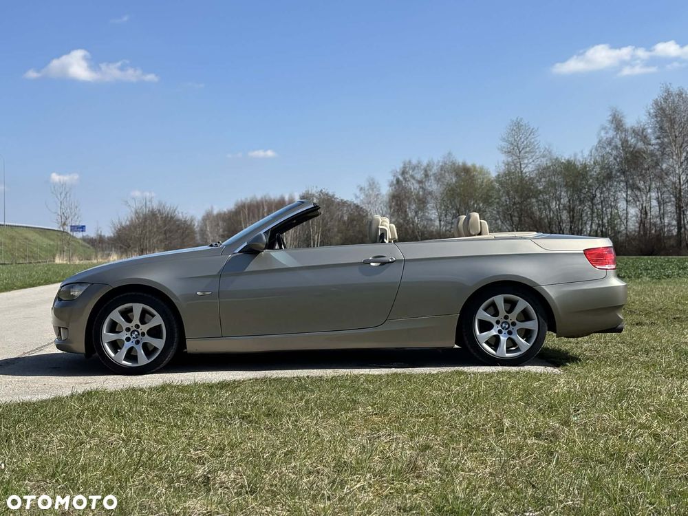 BMW Seria 3 325d DPF - 11