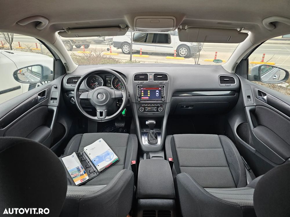 Volkswagen Golf 1.6 DSG Team - 16