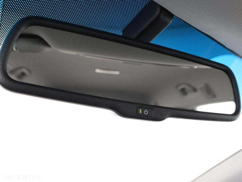 Hyundai i30 blue 1.6 CRDi Trend - 34