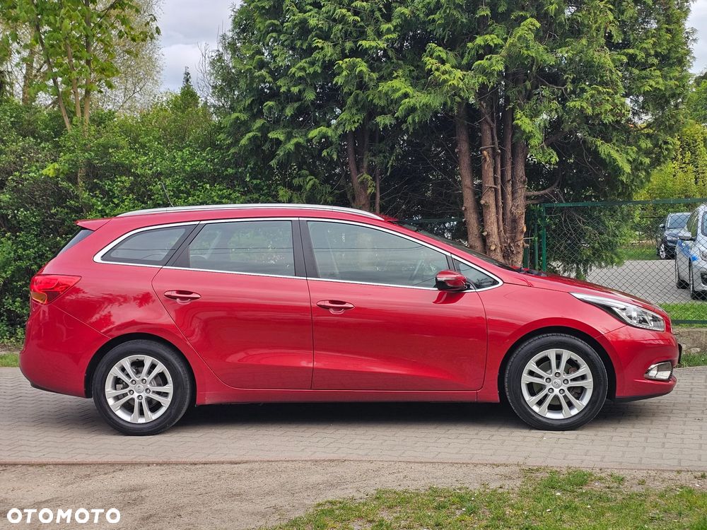 Kia Ceed 1.4 CVVT ISG Dream Team Edition - 8