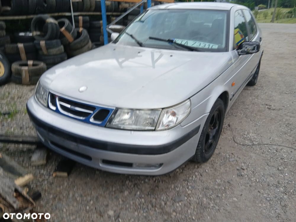 Saab 9-5 07-  silnik  2.0 T  B205E  skrzynia zderzak maska błotnik  drzwi  lampa reflektor