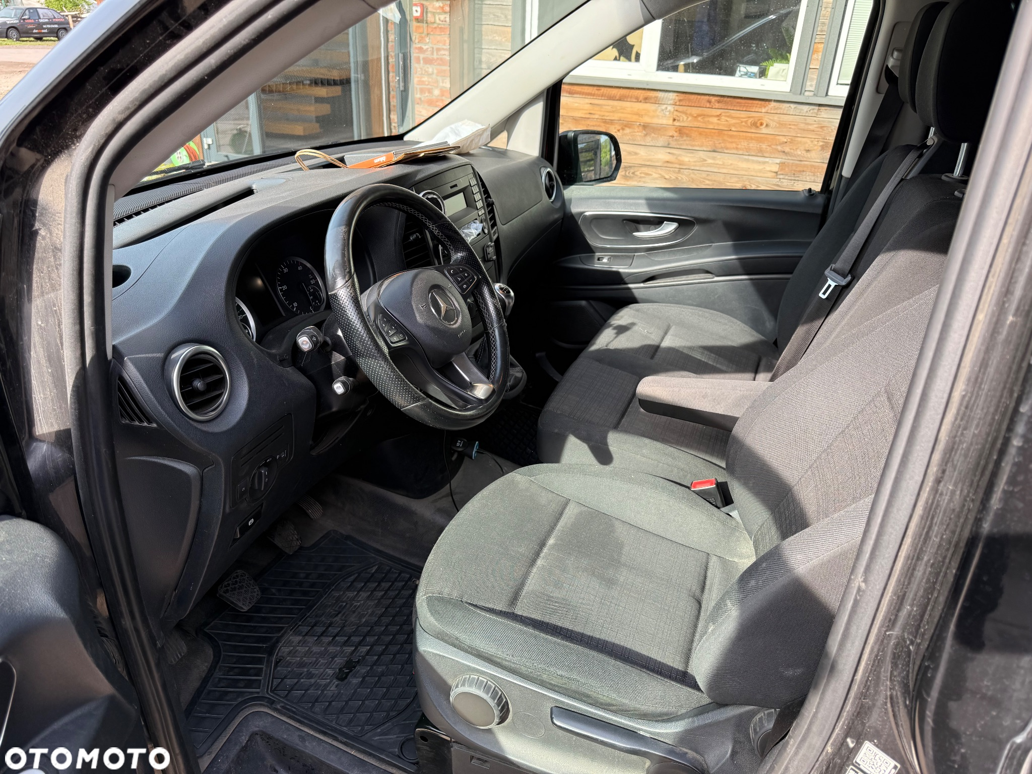 Mercedes-Benz Vito - 10