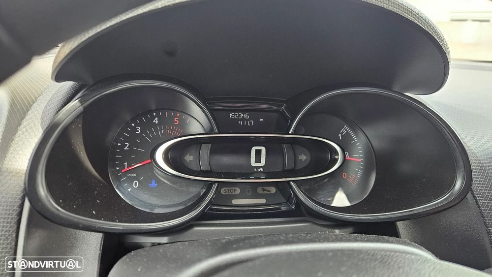 Renault Clio 1.5 dCi Zen - 26
