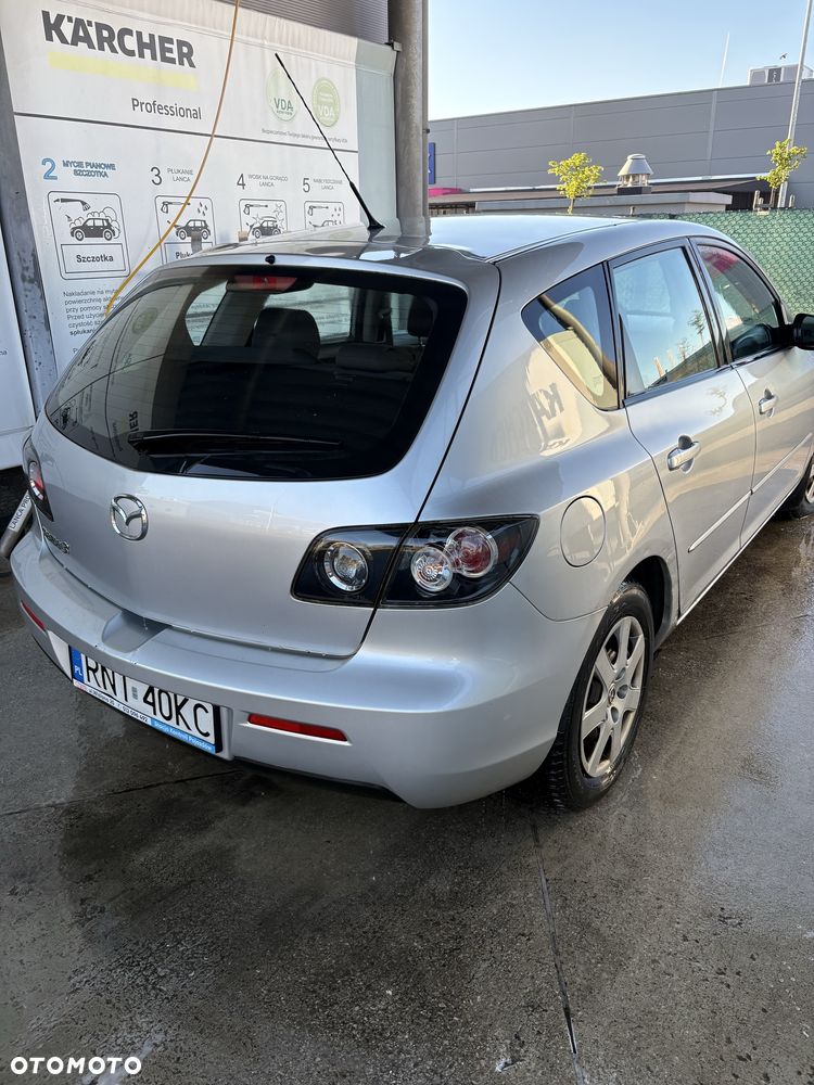 Mazda 3 - 7