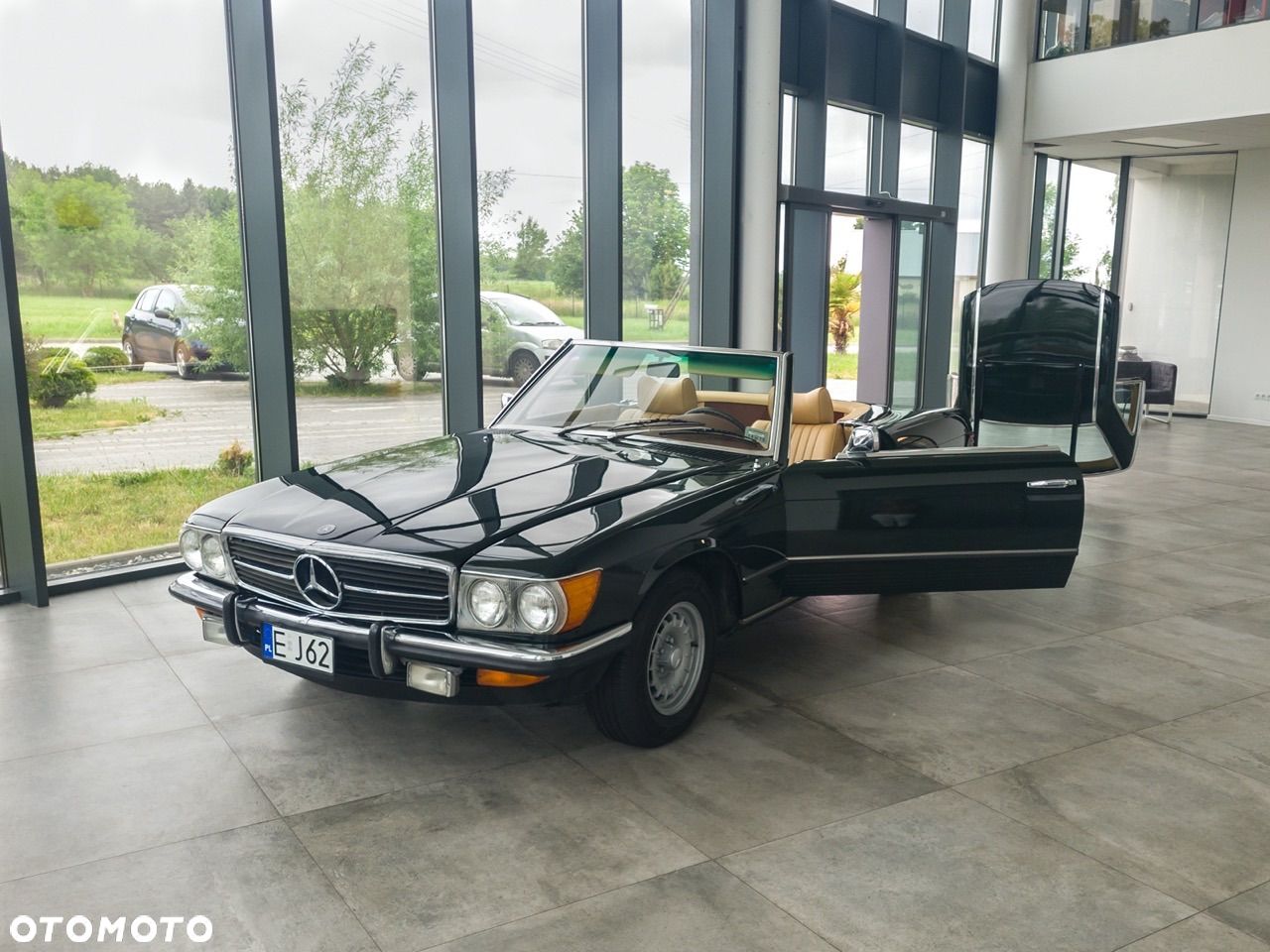 Mercedes-Benz SL - 1