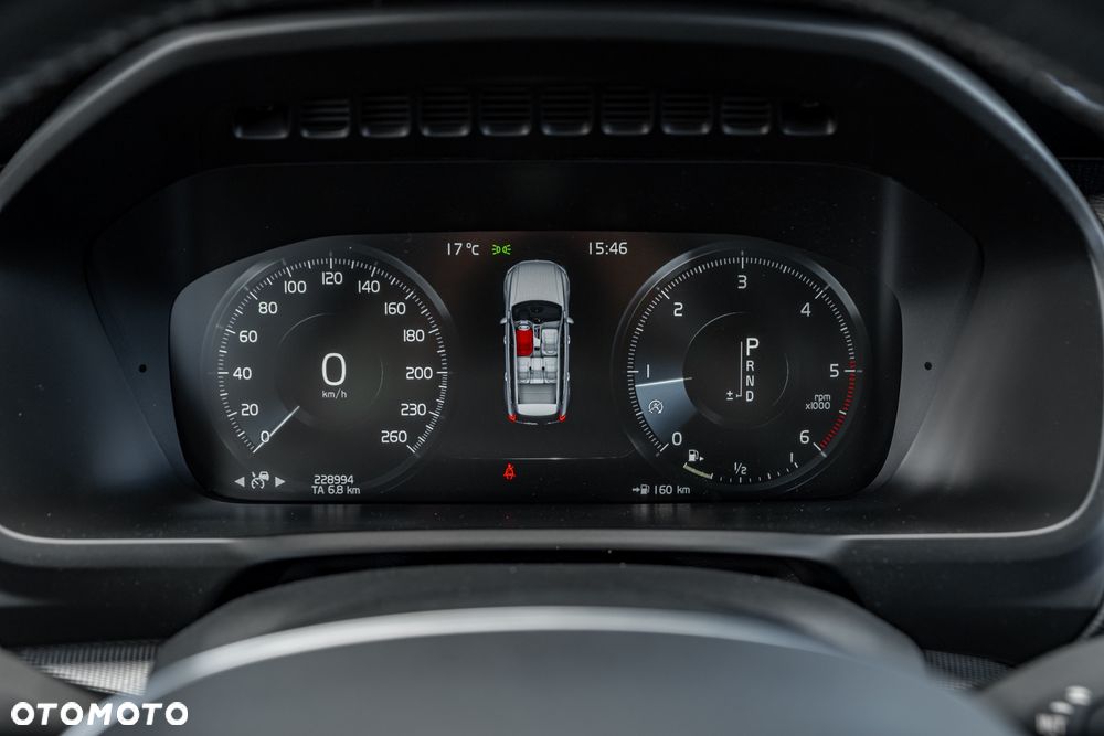 Volvo XC 90 - 27