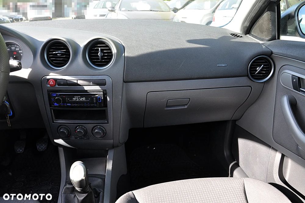 Seat Ibiza 1.4 16V Comfort Edition - 16