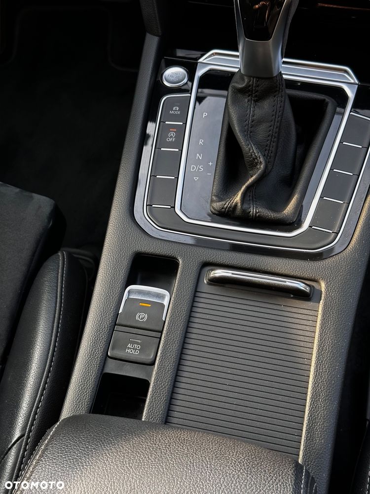 Volkswagen Arteon 2.0 TSI R-Line DSG - 35