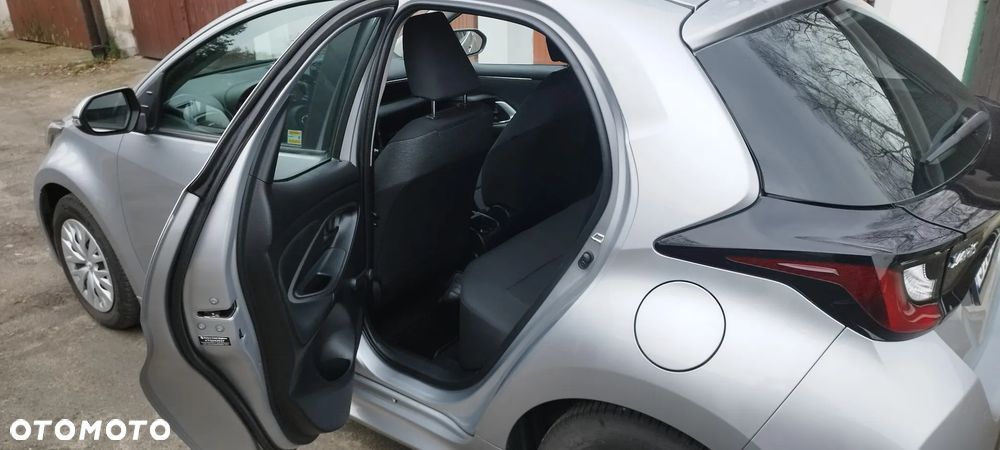 Toyota Yaris 1.5 Comfort - 10